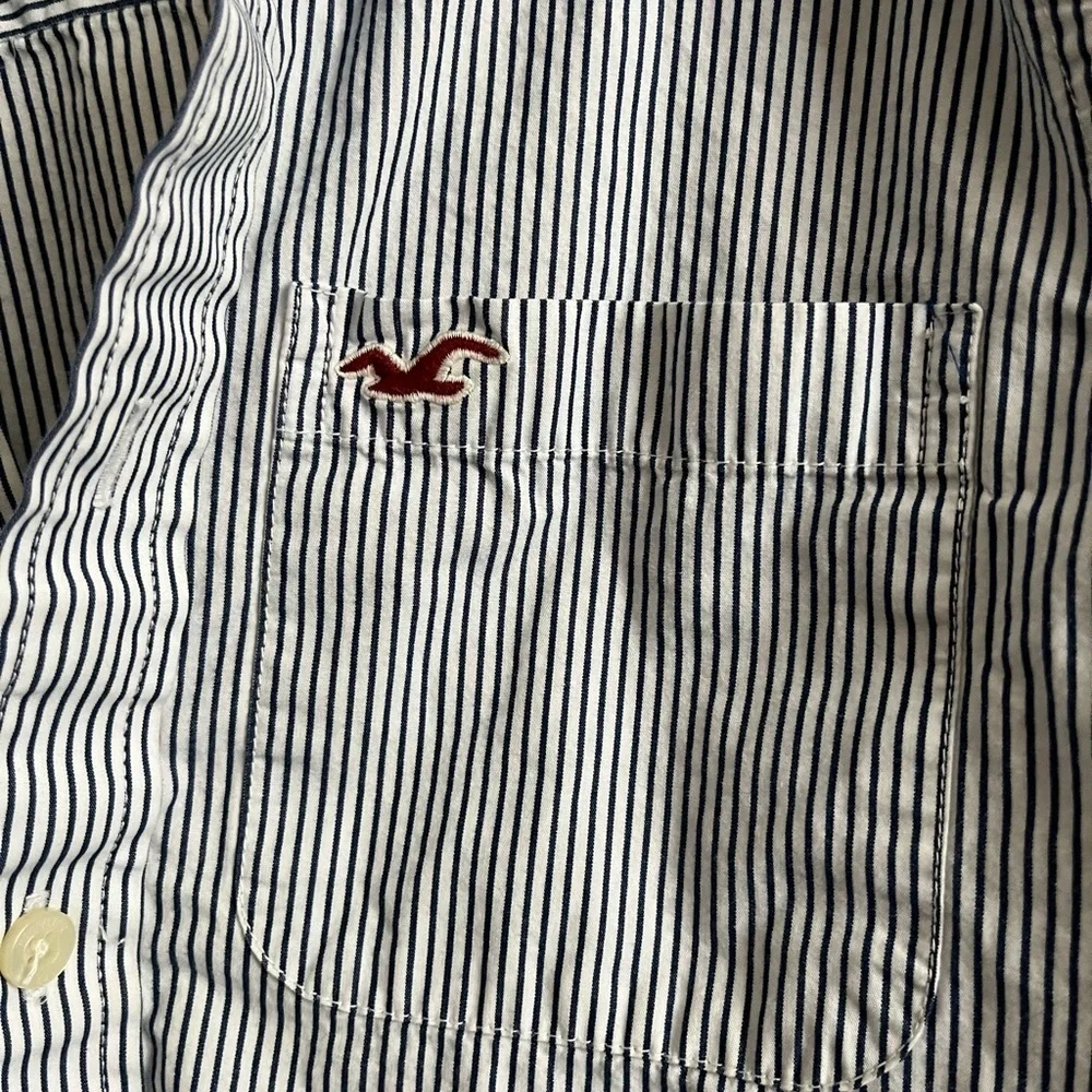 Men’s Hollister Button Down